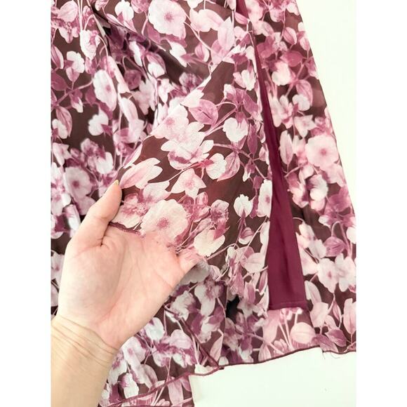 Lulu's burgundy floral pleated maxi dress - size small - Picture 7 of 9